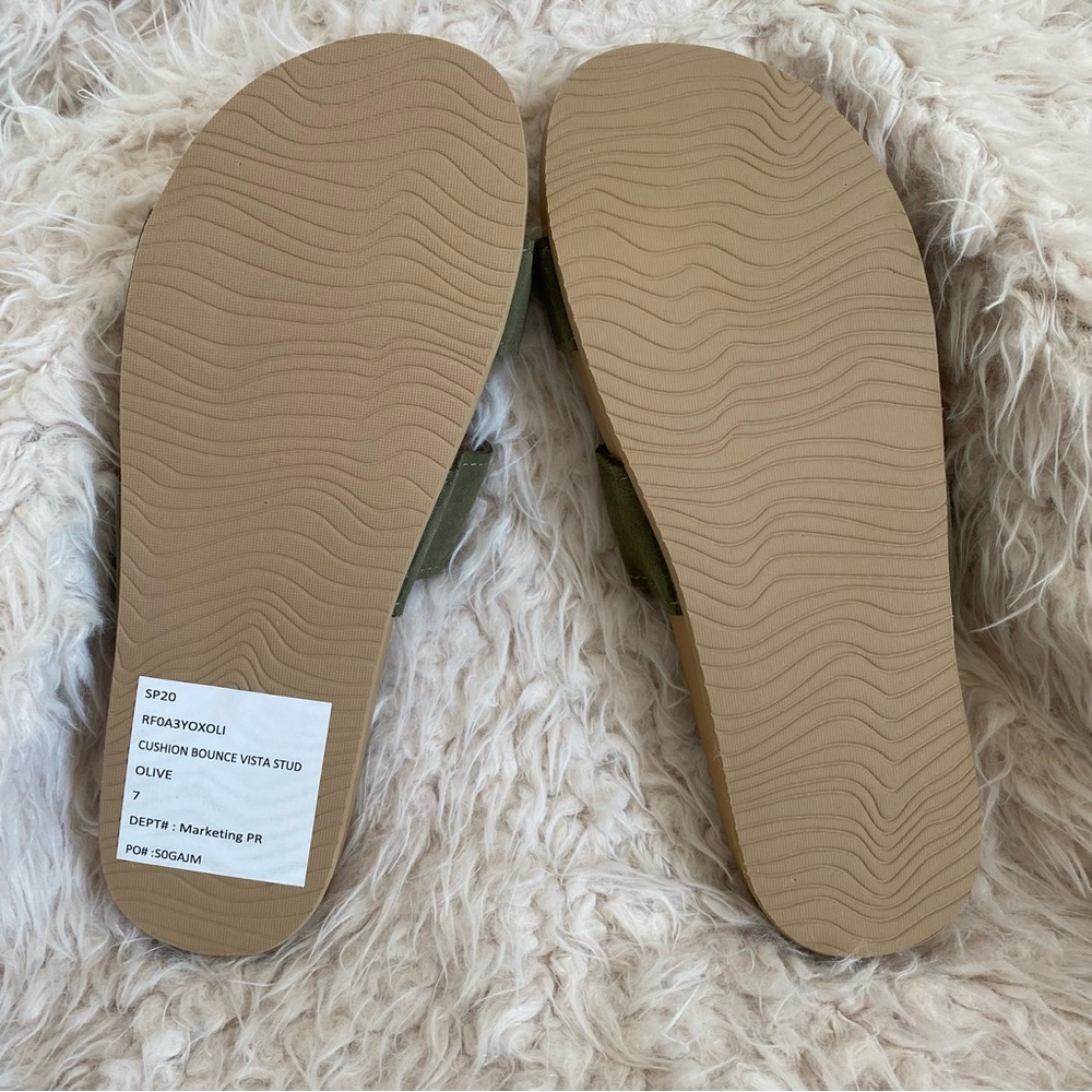 NWOT REEF  Cushion Vista Studded Slide Sandals Olive Green Gold Studs Size 7 - Picture 8 of 9